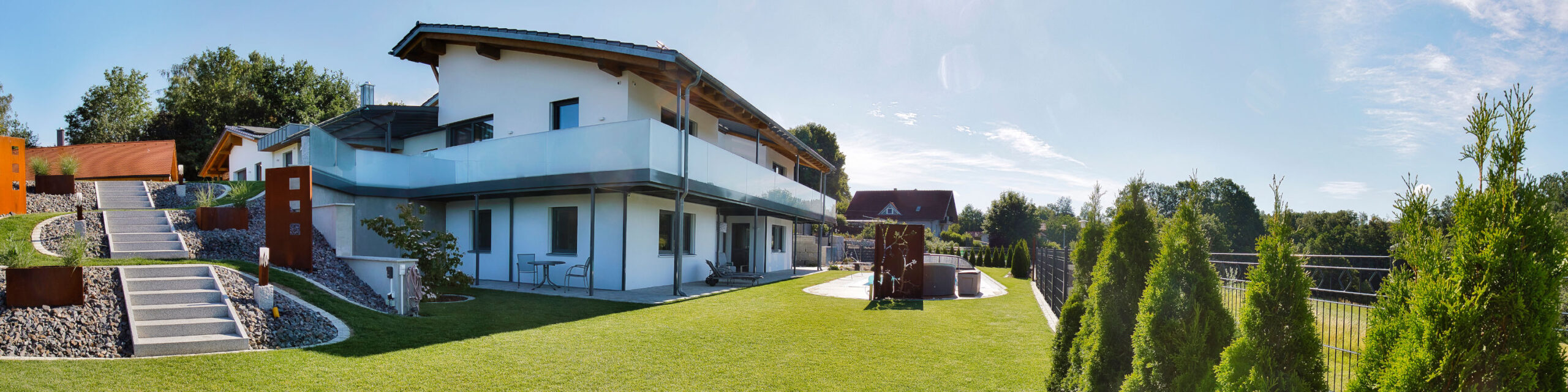 Vollholzvilla mit verputzter Fassade - Thoma Holz100