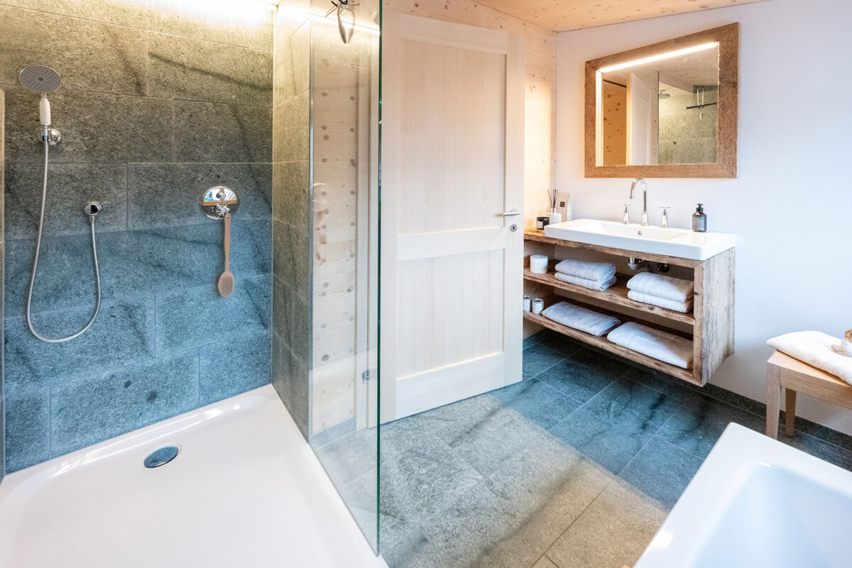 Sanierung mittelalterlicher Blockbau & Holz100 Anbau - Thoma Holz100 