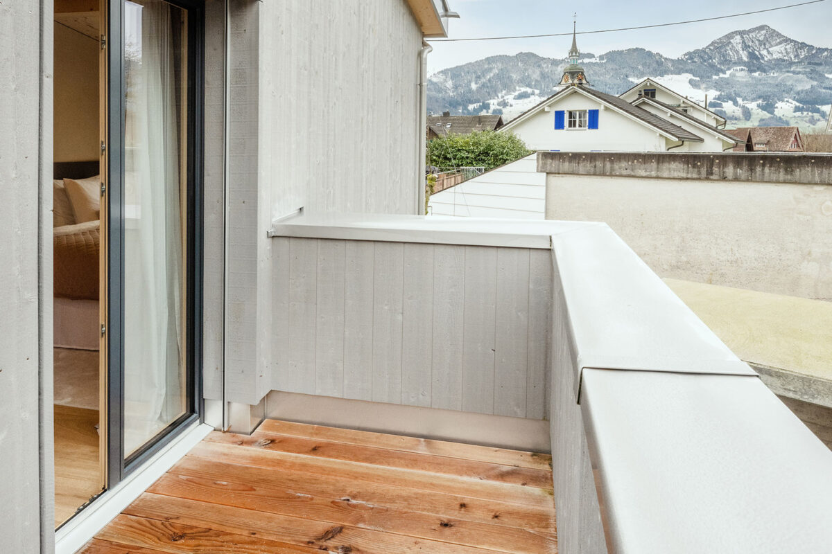 Sanierung mittelalterlicher Blockbau & Holz100 Anbau - Thoma Holz100 