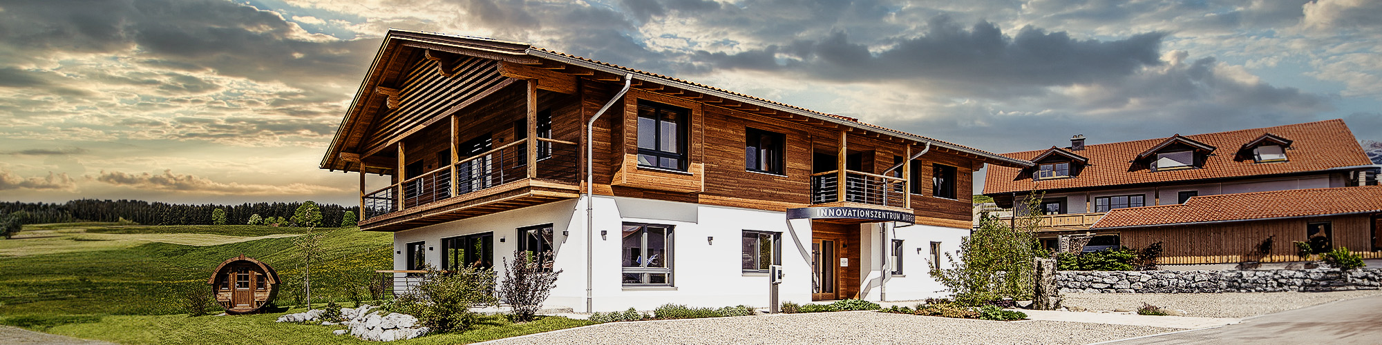 Innovatives Schulungs- und Tagungszentrum  - Thoma Holz100