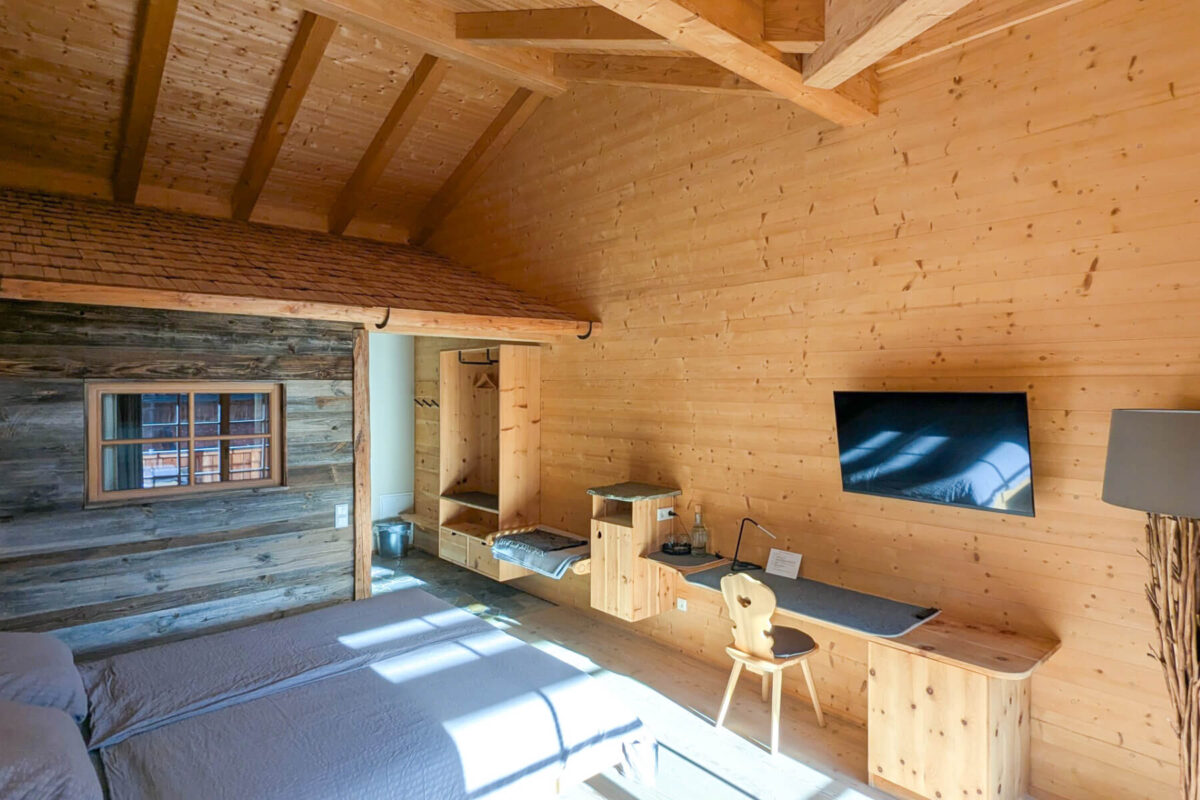 Holz100 Wohlfühlhaus in ruhiger Seitenstrasse in Oberammergau - Thoma Holz100 