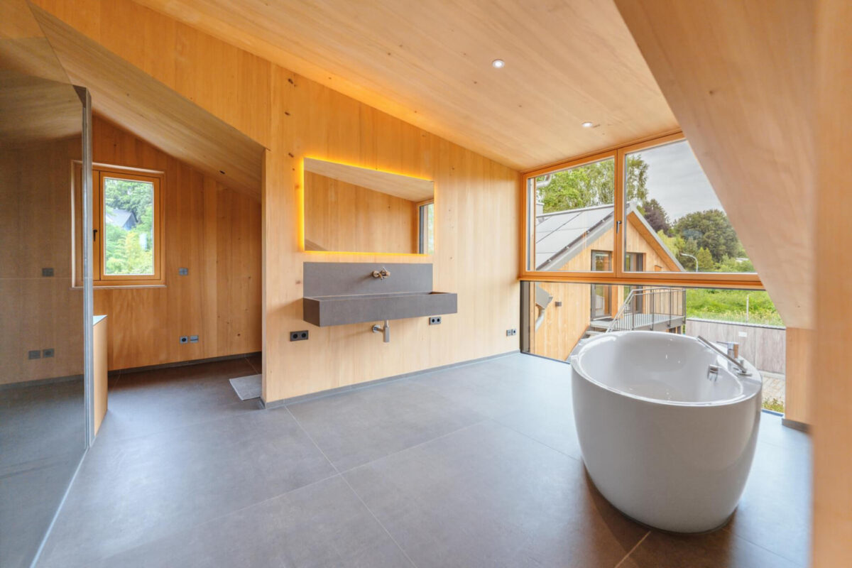 Elegante Holz-Glas-Architektur am Ammersee - Thoma Holz100 