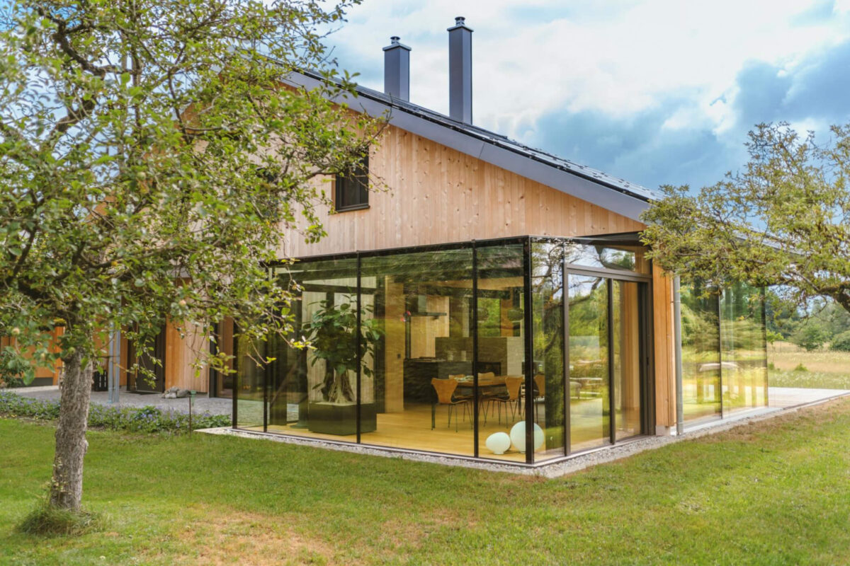 Elegante Holz-Glas-Architektur am Ammersee - Thoma Holz100 