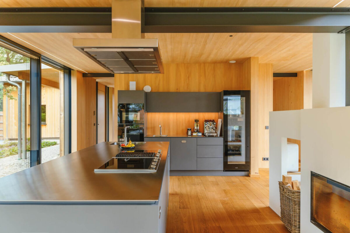 Elegante Holz-Glas-Architektur am Ammersee - Thoma Holz100 