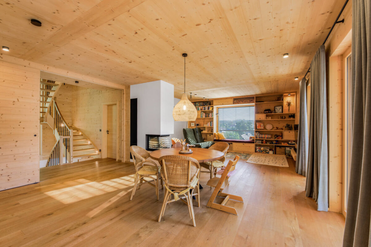 Holz100 Haus in anspruchsvoller Hanglage - Thoma Holz100 