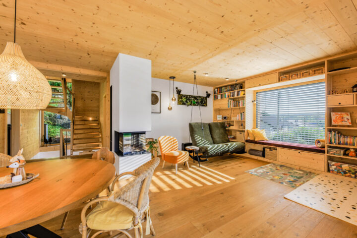 Holz100 Haus in anspruchsvoller Hanglage - Thoma Holz100