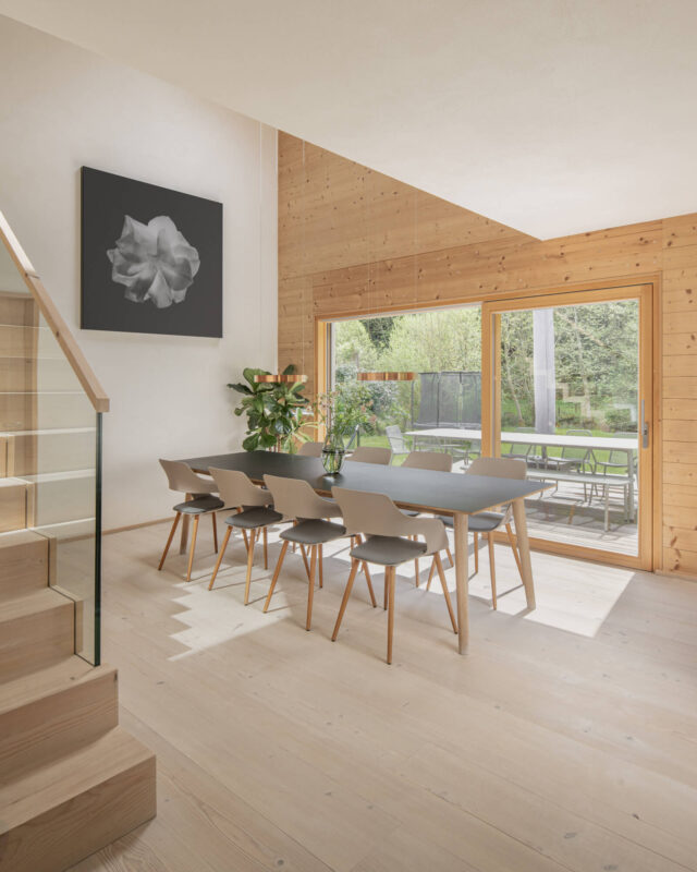Holz100-Neubau Einfamilienhaus mit Büroanbau und Carport - Thoma Holz100 