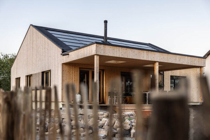 Neubeginn auf bestehender Grundlage - Thoma Holz100