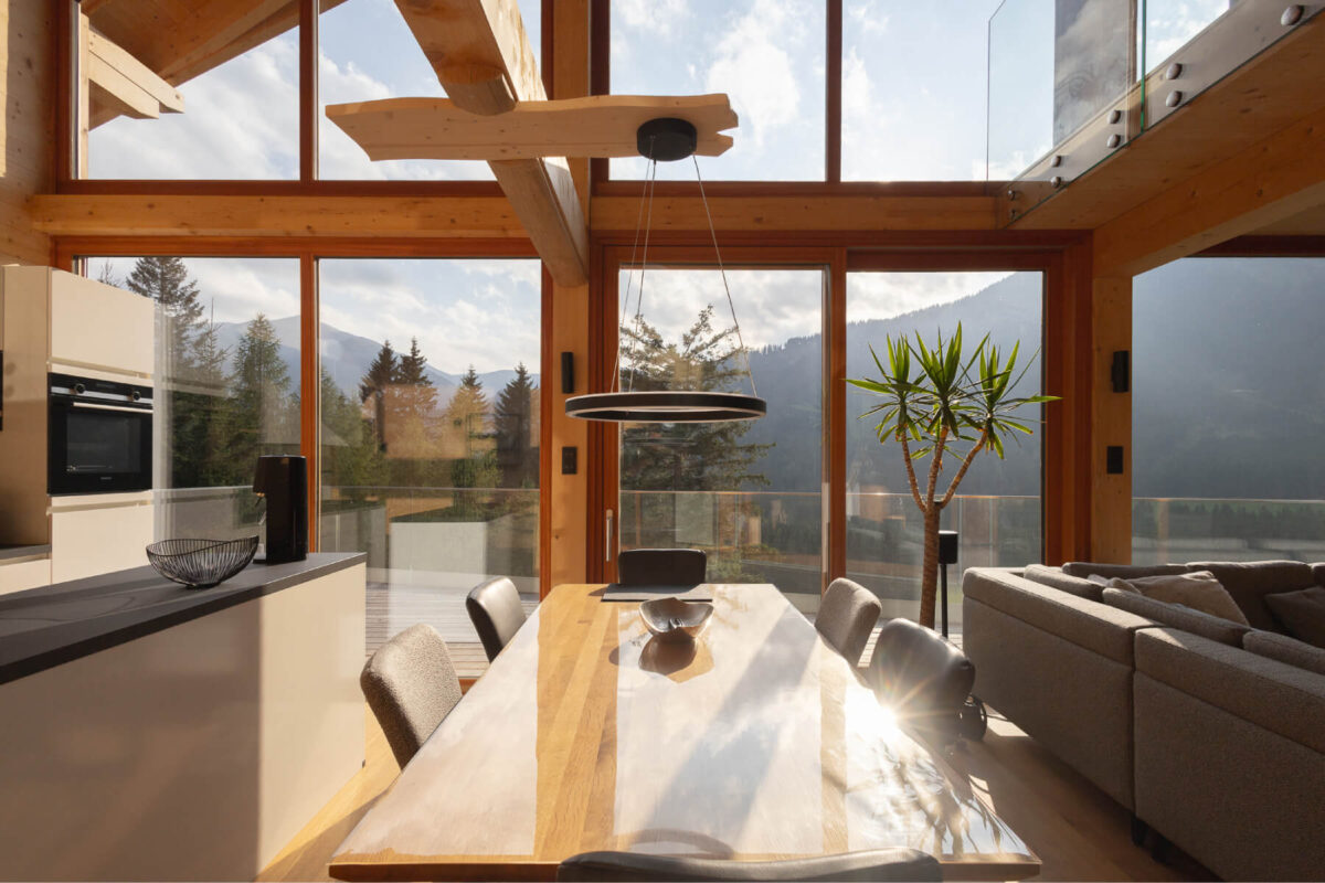 Ein Rückzugsort inmitten der Bergwelt - Thoma Holz100 