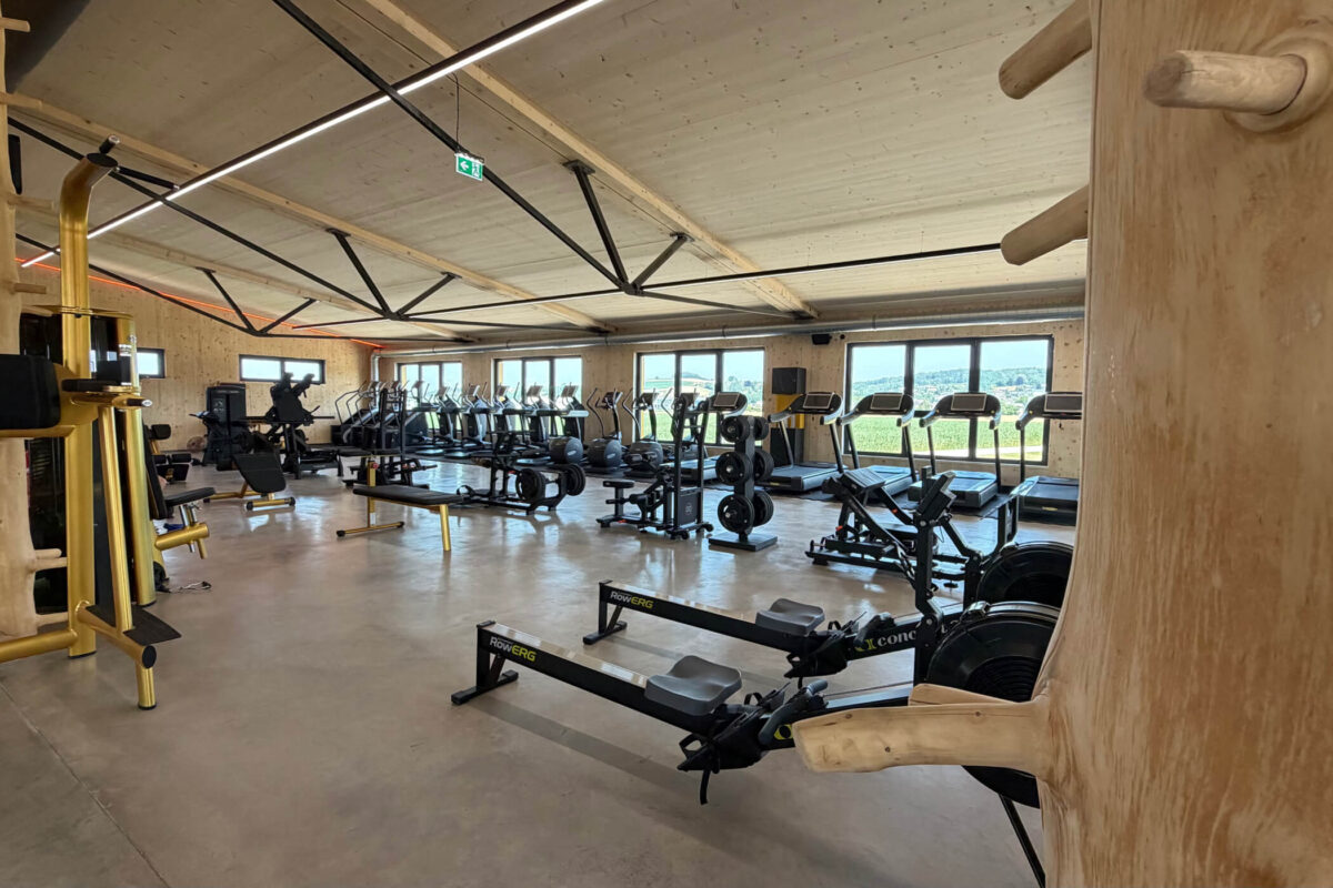 Erstes Fitnessstudio aus purem Massivholz - Thoma Holz100 