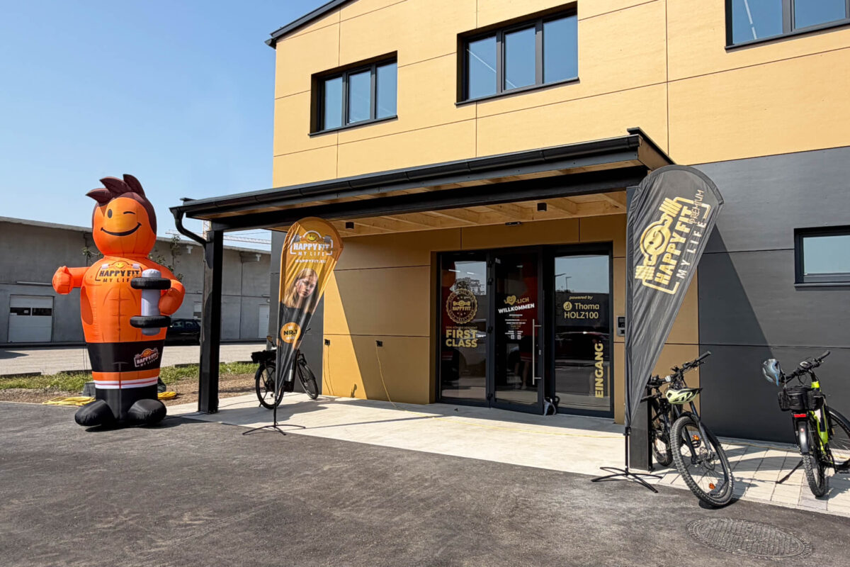 Erstes Fitnessstudio aus purem Massivholz - Thoma Holz100 