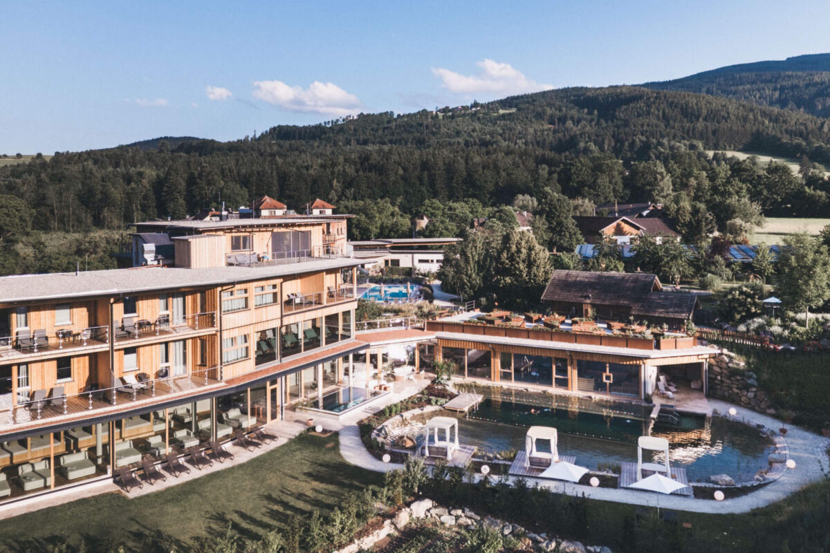 Natürlich urlauben im Molzbachhof - Thoma Holz100 